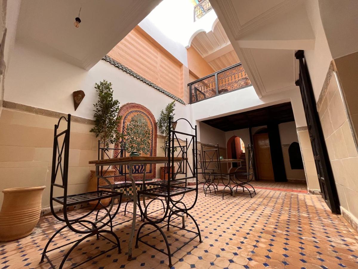 Riad Black Doors Marrakesh Bagian luar foto