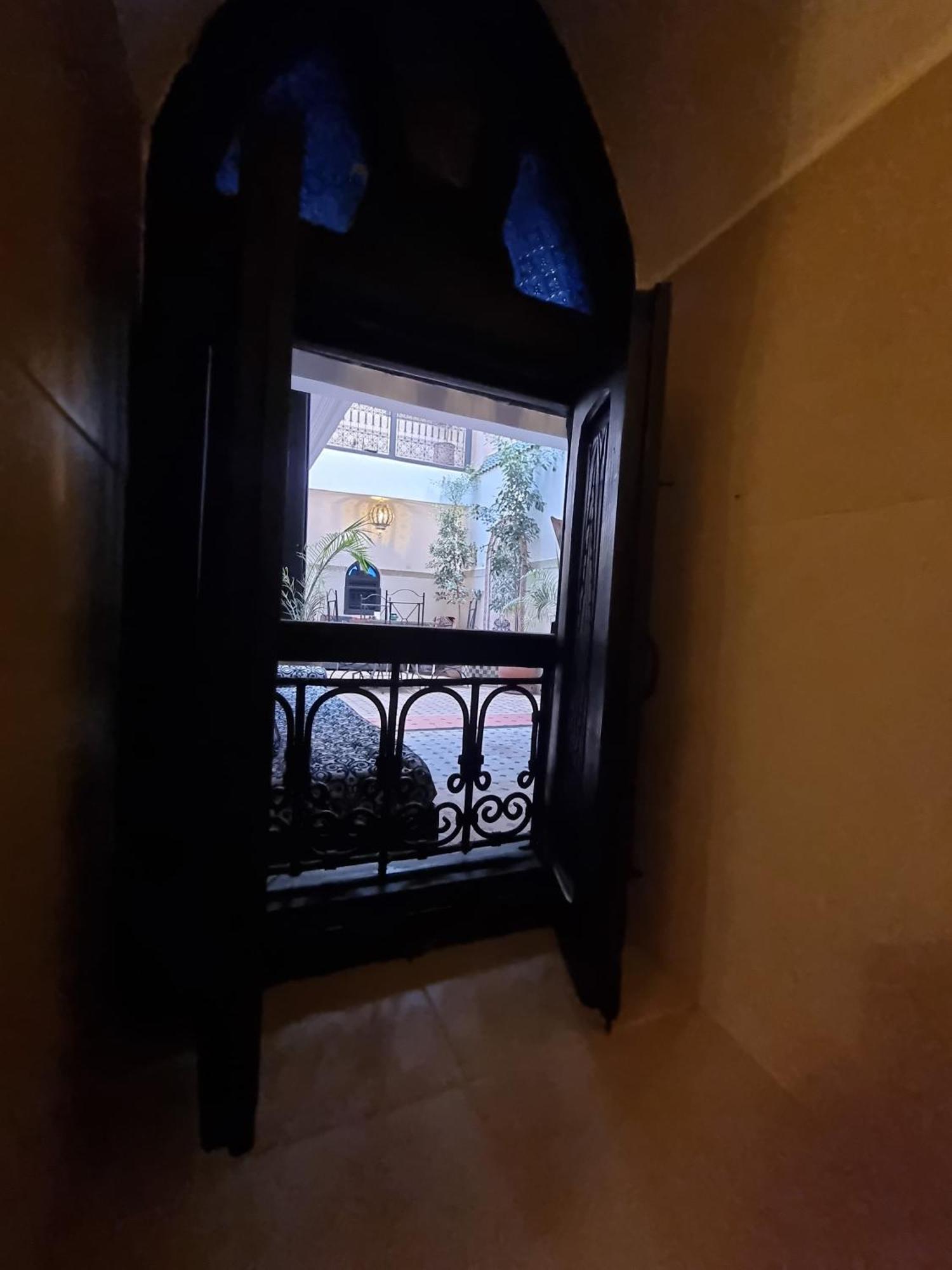 Riad Black Doors Marrakesh Bagian luar foto