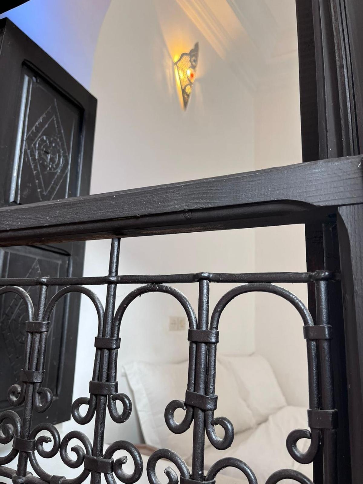 Riad Black Doors Marrakesh Bagian luar foto